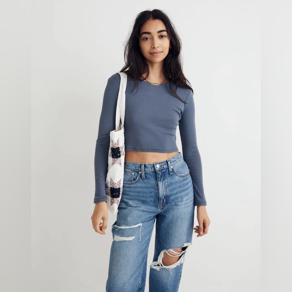 Ribbed Crewneck Long Sleeve Crop Top
